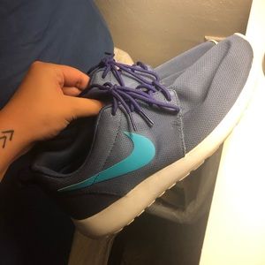 Nike Shoes - like new